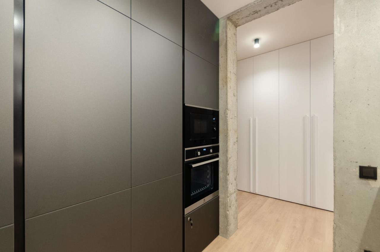 Petrovdom 12-95 Loft Apartments At Rc Kvartet, 16Г Vasyl Lypkivskyi Street Kiev Luaran gambar