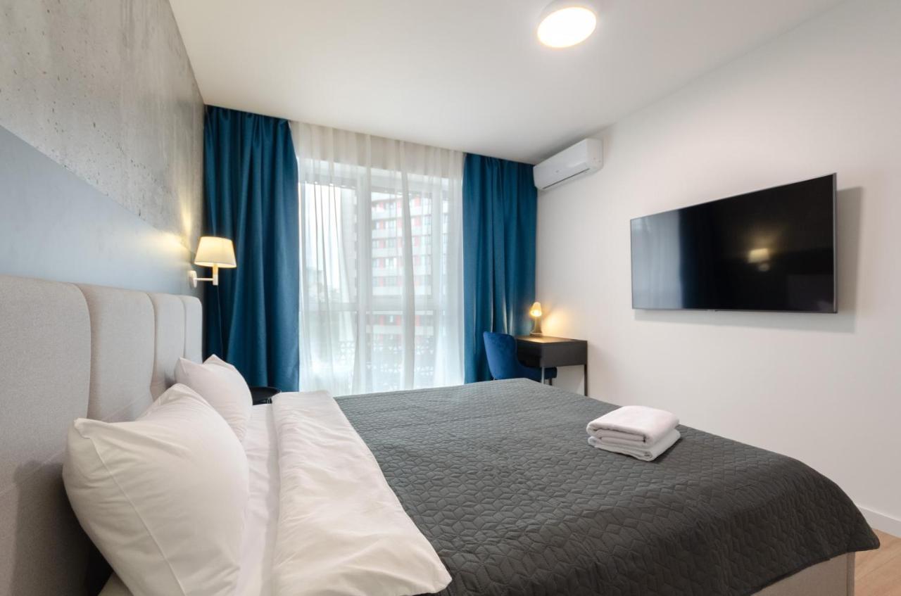 Petrovdom 12-95 Loft Apartments At Rc Kvartet, 16Г Vasyl Lypkivskyi Street Kiev Luaran gambar