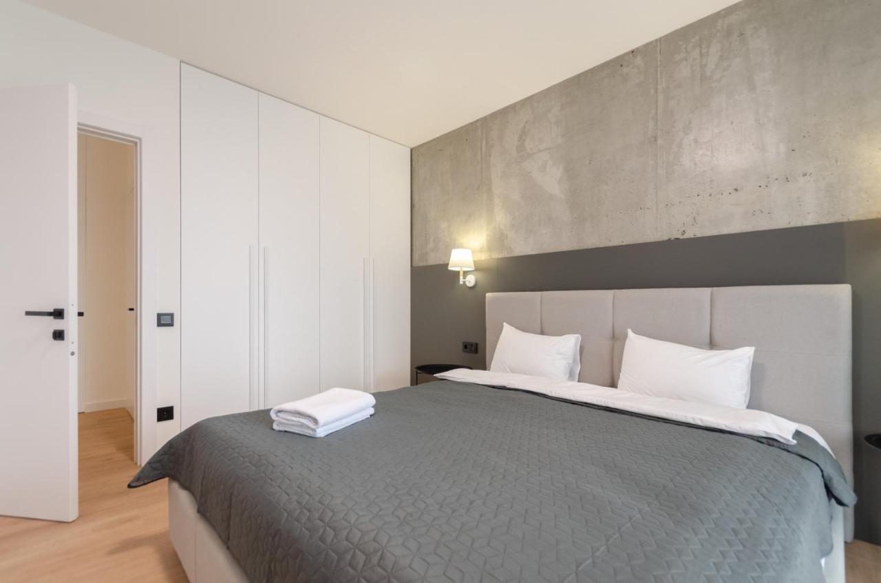 Petrovdom 12-95 Loft Apartments At Rc Kvartet, 16Г Vasyl Lypkivskyi Street Kiev Luaran gambar